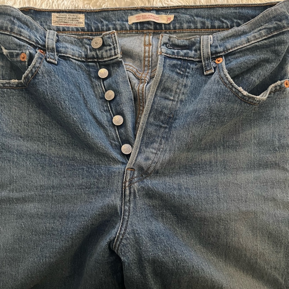 Levi’s Ribcage High Rise Straight - Picture 2 of 3